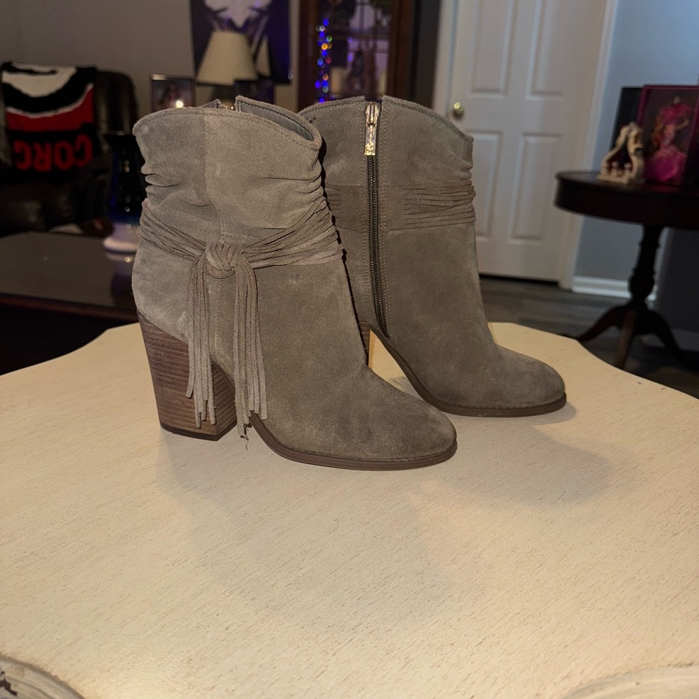 Women's Suede Ankle Boots - Gray